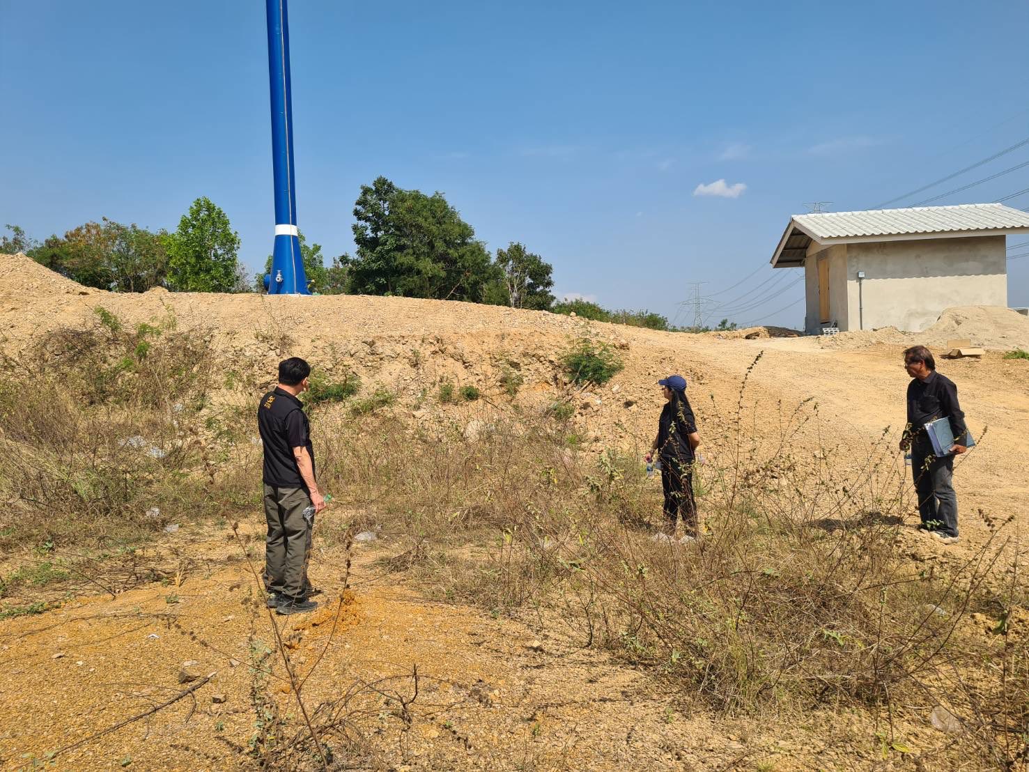 title - ผู้ตรวจราชการกรม ลงพื้นที่โครงการแก้ไขปัญหาที่ดินสภาประชาชน 4 ภาค จังหวัดเพชรบุรี